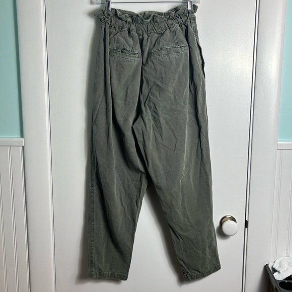Free People Margate Pleated High Waist Paper Bag Boho Trouser Sugar Kelp Green - Picture 9 of 16